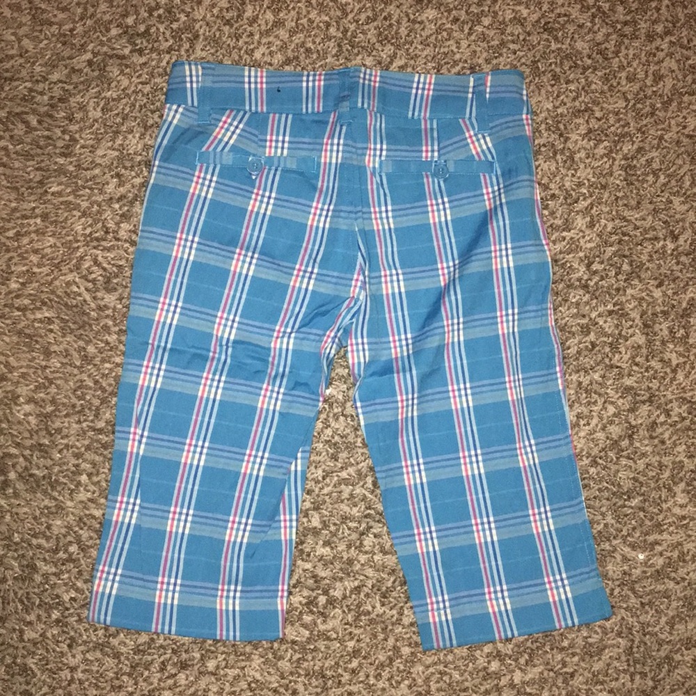 Capris - Picture 2 of 2